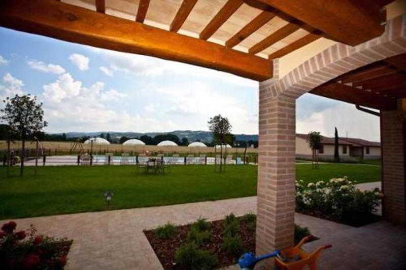 Agriturismo Le Rondini Di Francesco Di Assisi Cannara Luaran gambar