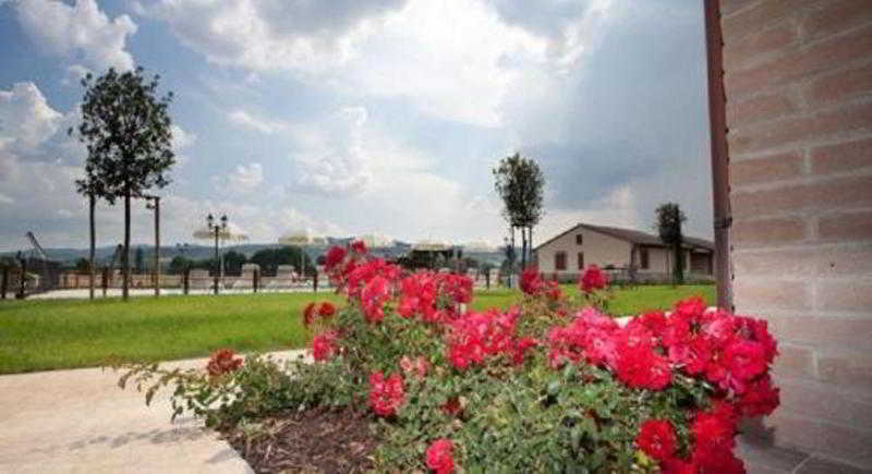 Agriturismo Le Rondini Di Francesco Di Assisi Cannara Luaran gambar