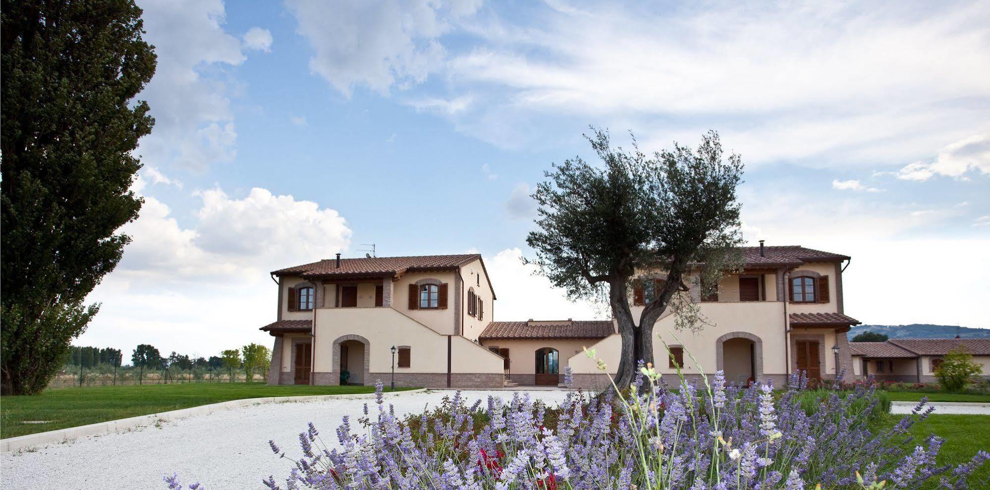 Agriturismo Le Rondini Di Francesco Di Assisi Cannara Luaran gambar