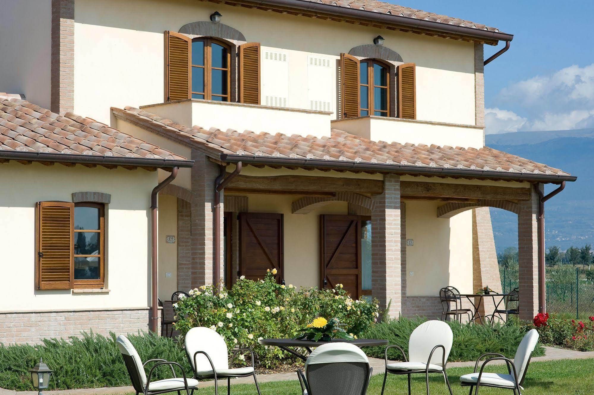Agriturismo Le Rondini Di Francesco Di Assisi Cannara Luaran gambar
